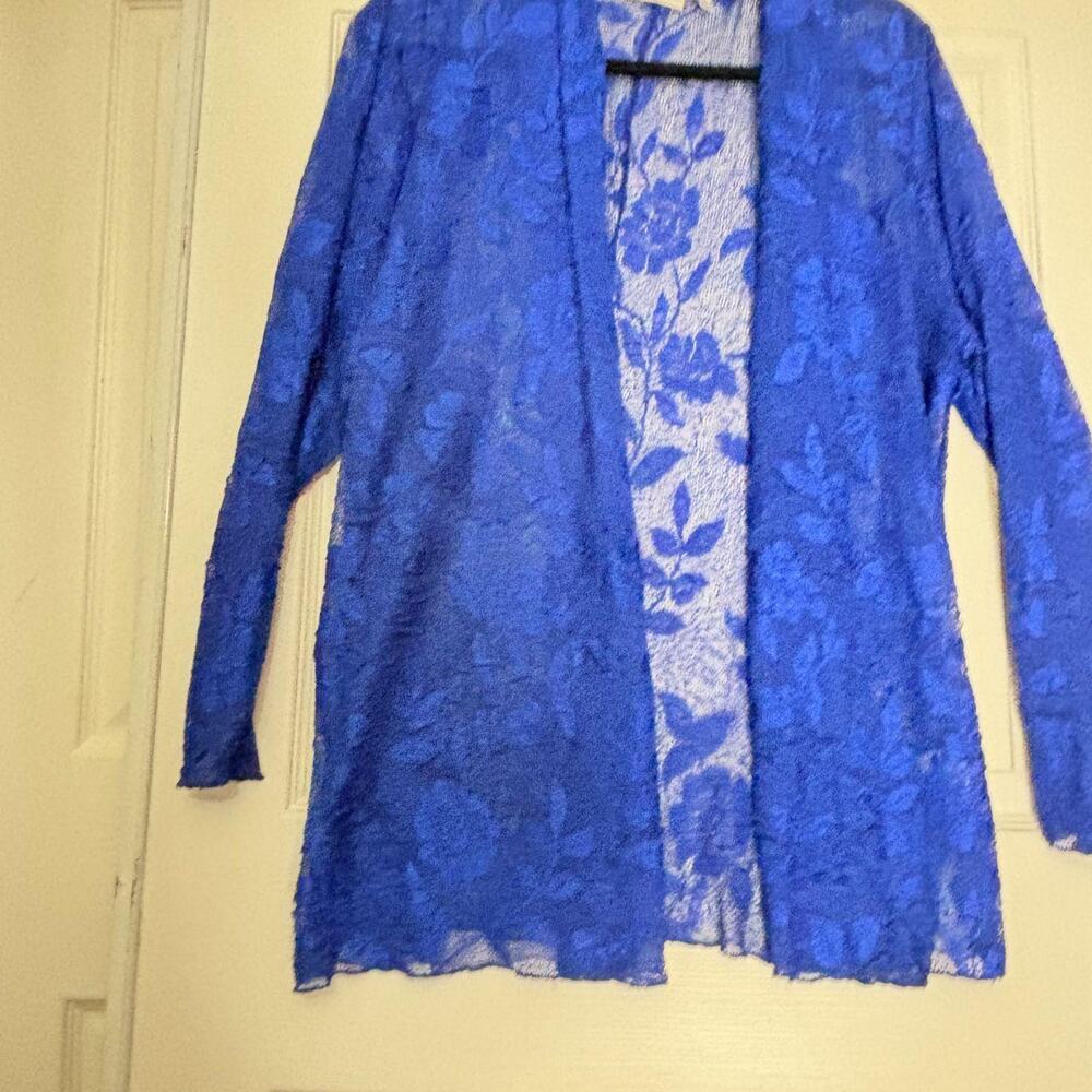 Blue Floral Lace Duster